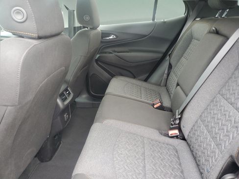 Used 2024 Chevrolet Equinox LT FWD image 9