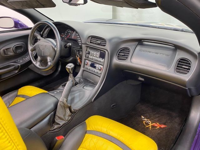 Used 1998 Chevrolet Corvette Convertible w/ Memory Pkg RWD image 14
