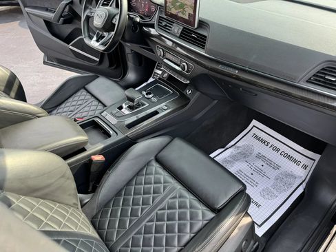 Used 2018 Audi SQ5 Premium Plus w/ Navigation Package AWD/4WD image 15