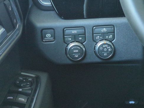 New 2026 GMC Sierra 1500 Elevation AWD/4WD image 30