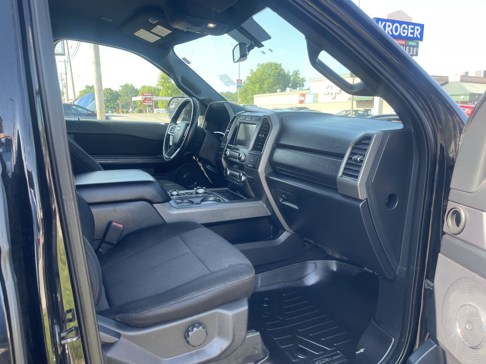 Used 2019 Ford Expedition Max XLT AWD/4WD image 15