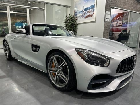 Used 2018 Mercedes-Benz AMG GT C image 21