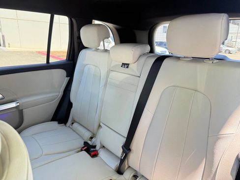 New 2026 Mercedes-Benz GLB 250 image 13