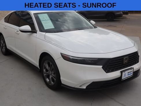 Used 2024 Honda Accord EX image 3