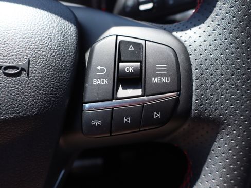 Used 2024 Ford Escape ST-Line w/ Tech Pack #1 AWD/4WD image 16