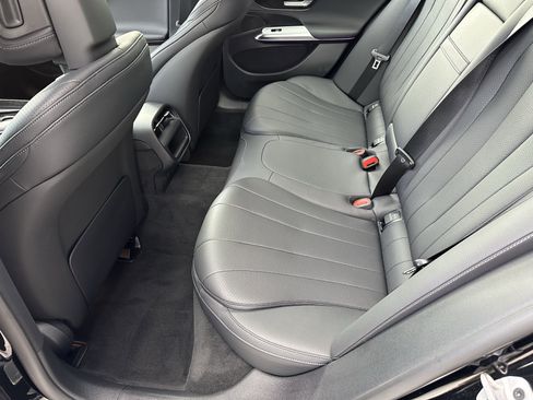 Certified 2025 Mercedes-Benz E 350 4MATIC Sedan image 26