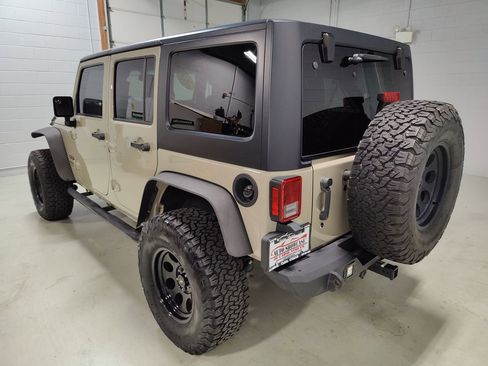 Used 2018 Jeep Wrangler Unlimited Sport S image 20