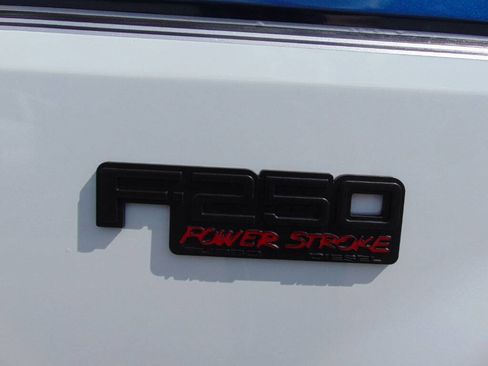 Used 1996 Ford F250 2WD Regular Cab image 18