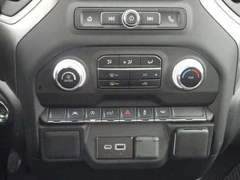 New 2025 GMC Sierra 1500 Pro w/ Graphite Edition image 15