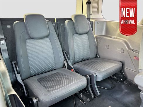Used 2021 Ford Transit Connect XLT image 28
