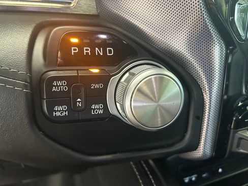 Used 2019 RAM 1500 Limited AWD/4WD image 11