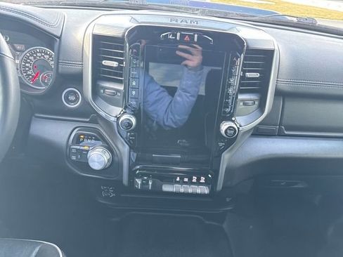 Used 2024 RAM 2500 Laramie w/ Night Edition image 18