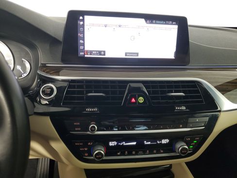 Used 2019 BMW 530e w/ Convenience Package RWD image 16