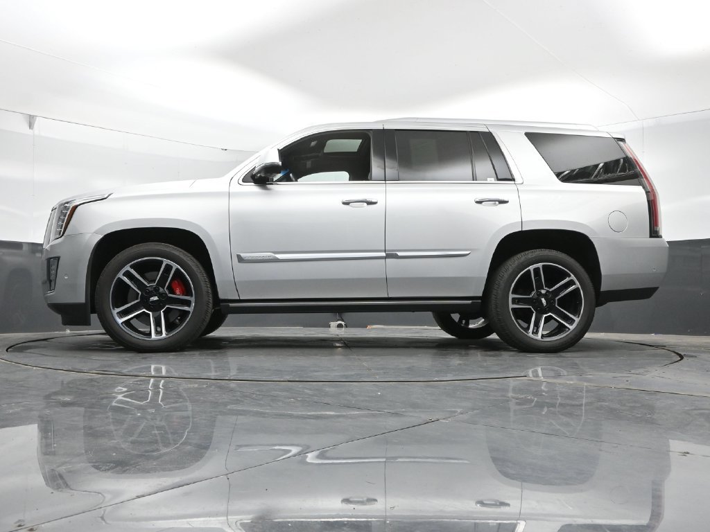 Used 2018 Cadillac Escalade Platinum AWD/4WD image 49