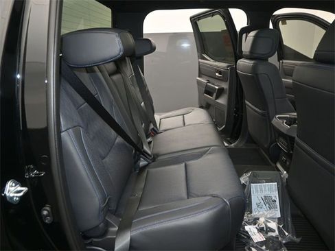 New 2026 Toyota Tundra Platinum w/ TRD Off-Road Package image 15