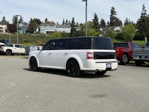 Used 2019 Ford Flex SEL w/ Equipment Group 202A AWD/4WD image 42