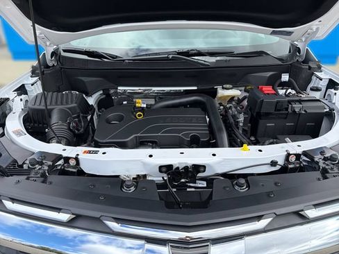 New 2026 Chevrolet Equinox LT w/ Safety and Technology Package FWD image 23