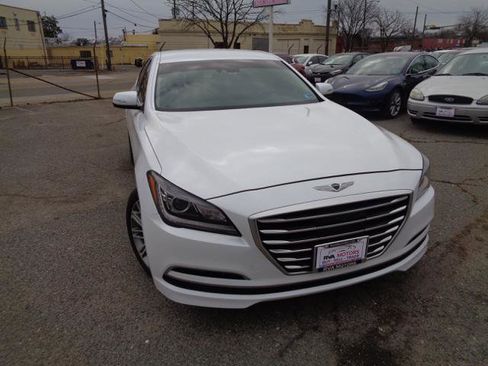 Used 2018 Genesis G80 3.8 image 26