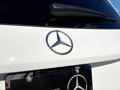 Used 2022 Mercedes-Benz GLC 300 GLC 300 w/ Premium Package Lite image 30