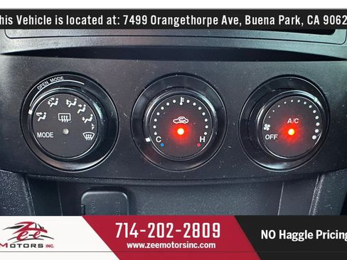 Used 2008 MAZDA MX-5 Miata Touring RWD image 35