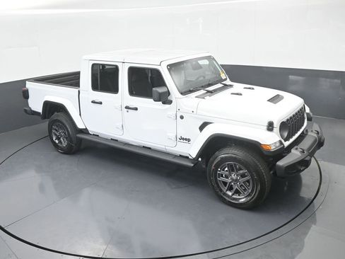 New 2026 Jeep Gladiator Sport image 45