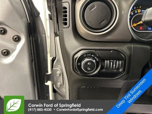 Used 2020 Jeep Gladiator Sport w/ Quick Order Package 24S image 34