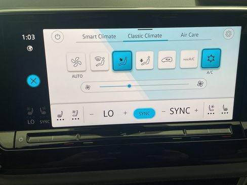 New 2026 Volkswagen Atlas Cross Sport SEL R-Line image 23