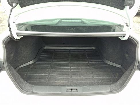 Used 2021 Nissan Sentra SV image 28