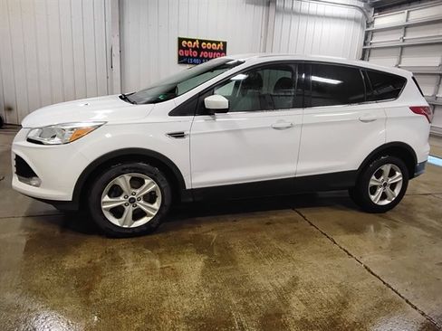 Used 2014 Ford Escape SE image 5