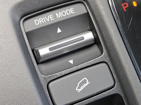 Certified 2024 Honda CR-V Sport image 9