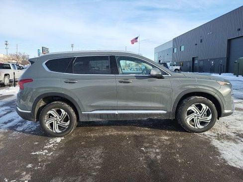 Used 2023 Hyundai Santa Fe SEL image 2