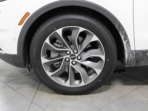 Used 2022 Lincoln Nautilus Reserve w/ Equipment Group 201A FWD image 19