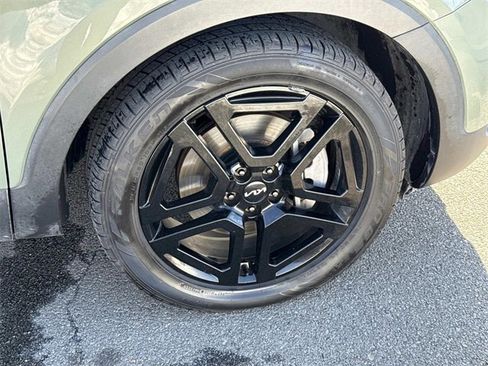 Certified 2023 Kia Telluride SX X-Line image 4