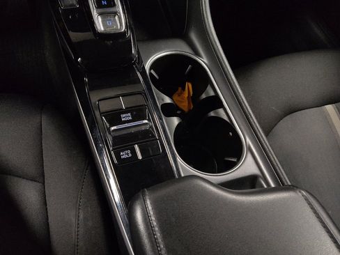Used 2021 Hyundai Sonata SE w/ Winter Weather Package FWD image 26