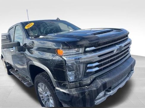 Used 2023 Chevrolet Silverado 3500 High Country image 6