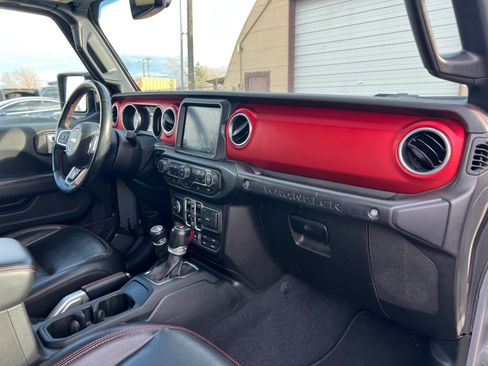 Used 2020 Jeep Wrangler Unlimited Rubicon image 16