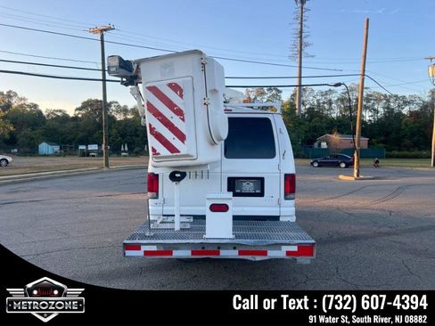 Used 2008 Ford E-350 and Econoline 350 Super Duty image 8