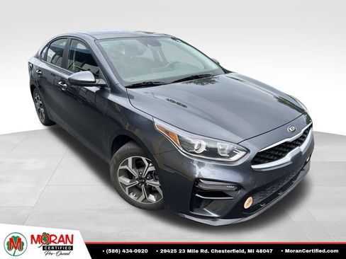 Used 2021 Kia Forte LXS FWD image 4