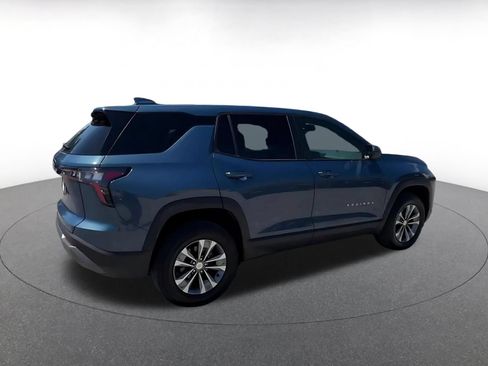 Used 2025 Chevrolet Equinox LT FWD image 14
