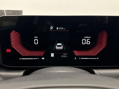 Used 2025 Kia K4 LXS image 13