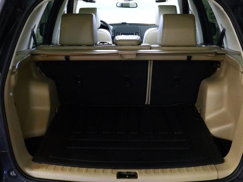 Used 2013 Land Rover LR2 HSE AWD/4WD image 23