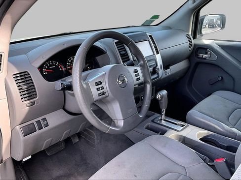 Used 2019 Nissan Frontier S RWD image 9