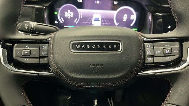 Used 2025 Jeep Wagoneer S Launch Edition AWD/4WD image 16