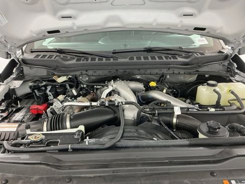 Used 2024 Ford F350 Lariat w/ Camper Package image 34