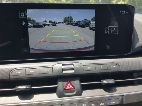 New 2025 Kia K4 LXS image 17