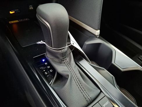 New 2026 Toyota Camry SE w/ Convenience Package image 10