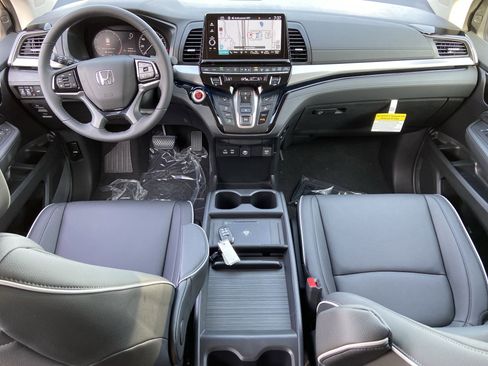 New 2026 Honda Odyssey Touring image 51