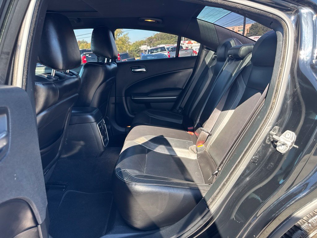 Used 2022 Dodge Charger SXT w/ Leather Interior Group RWD image 24