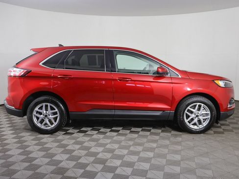 Used 2024 Ford Edge SEL w/ Convenience Package AWD/4WD image 16