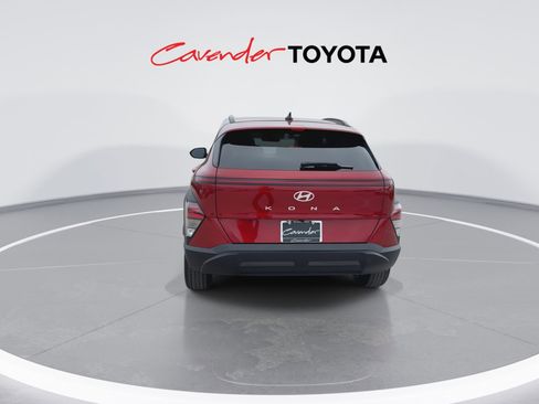 Used 2025 Hyundai Kona SEL FWD image 7